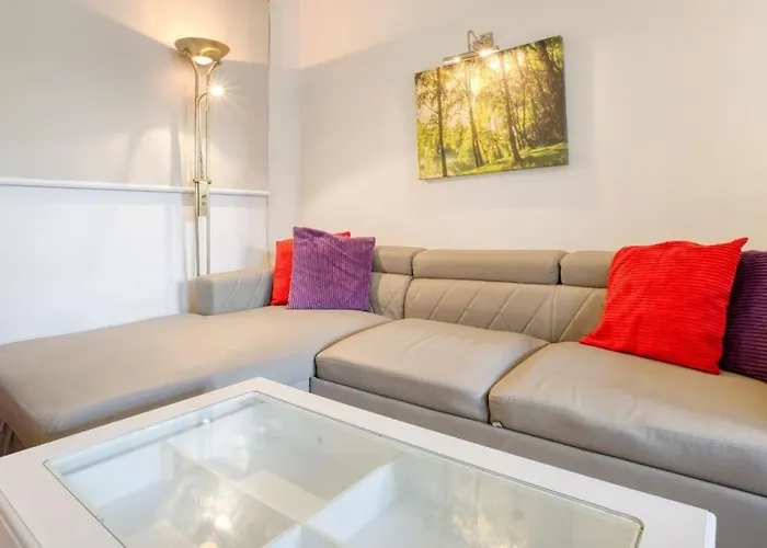 Bright & Airy St. Julian's Flat * Gzira